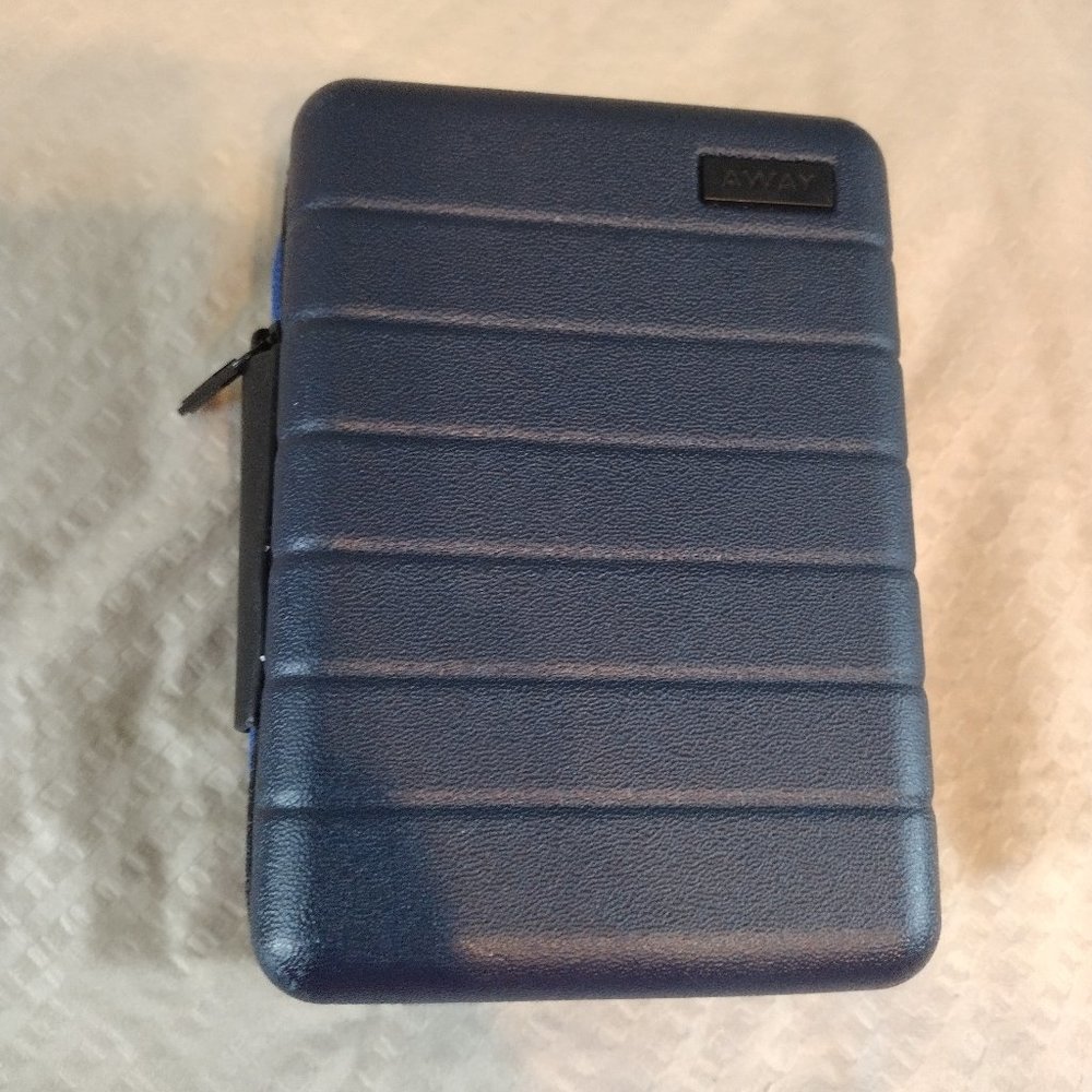 Away - Amentity - Hardcase